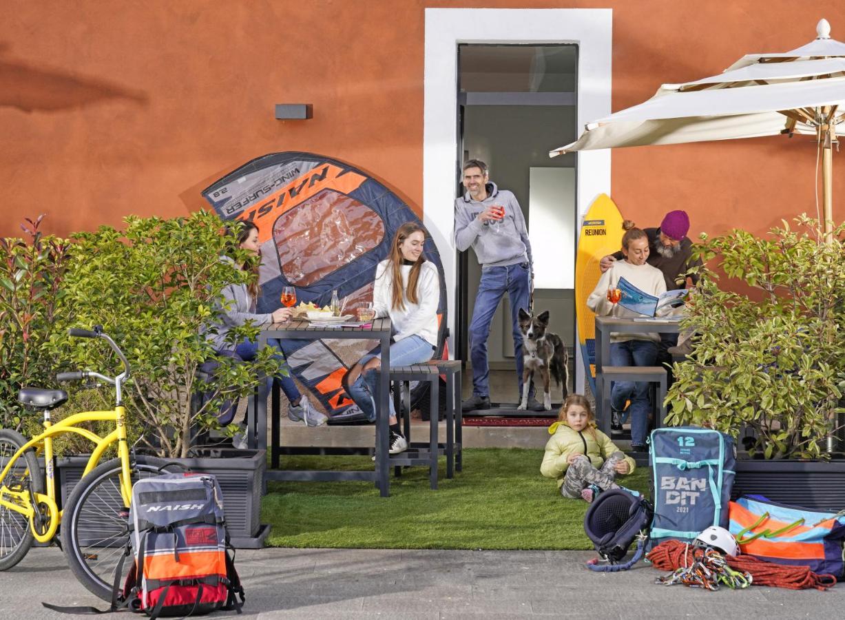 "La Locanda" Campione Del Garda Hostel Екстериор снимка